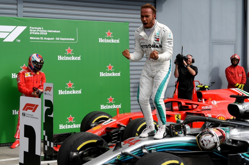 Lewis Hamilton deu um passo importante para o pentacampeonato mundial de Fórmula 1