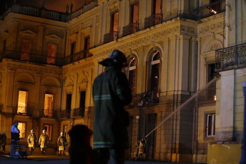 Liberação foi acertada após incêndio que atingiu o Museu Nacional no último domingo