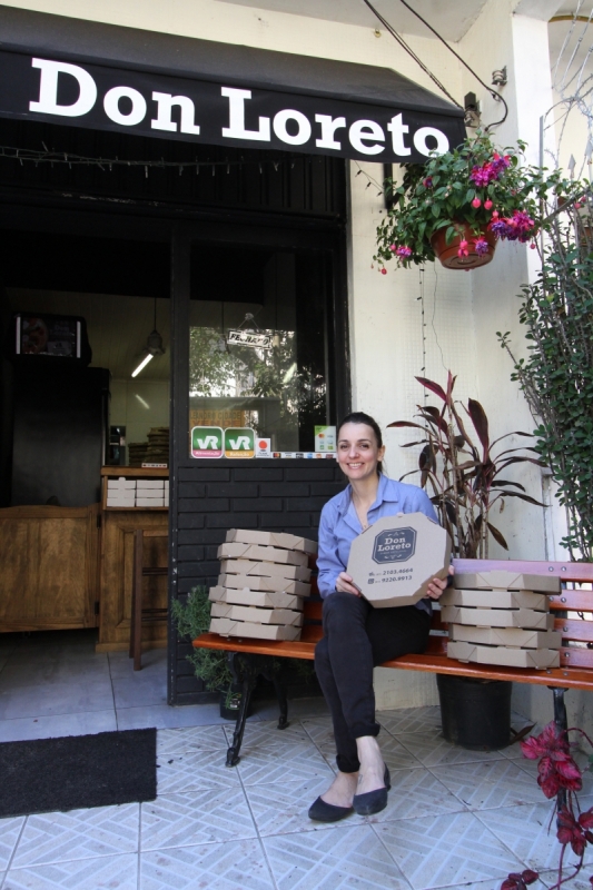 Michele acha que, &agrave;s vezes, &eacute; dif&iacute;cil para as mulheres enxergarem que podem ter um neg&oacute;cio Foto: MARCO QUINTANA/JC