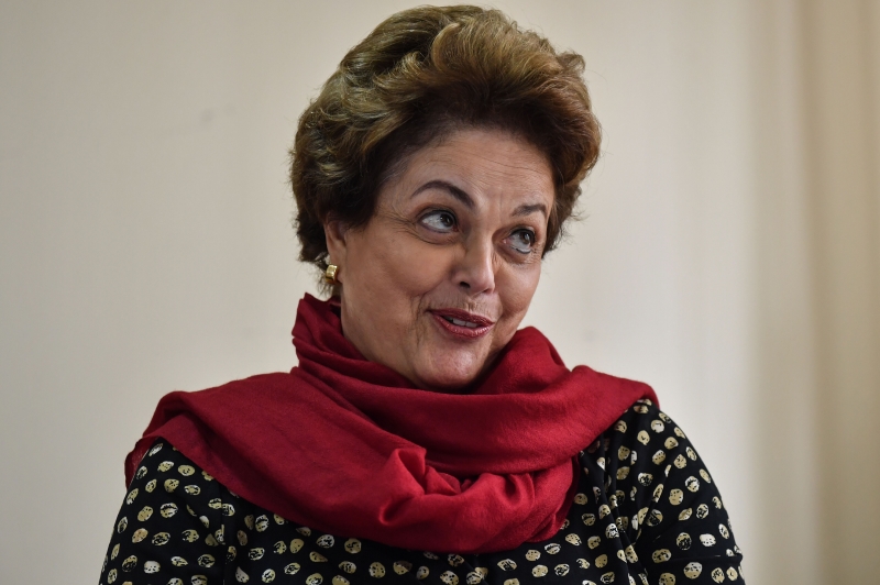 Ex-presidente lidera a corrida para o Senado em Minas com 26% das intenções de voto