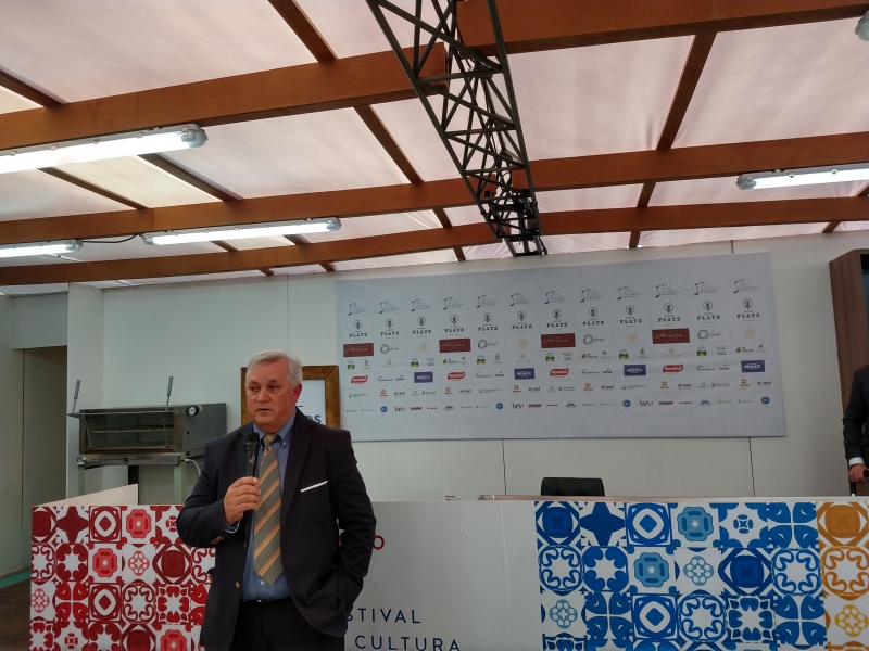 Altanisio &eacute; dono da Chocolate Gramadense e preside a Achoco Foto: Mauro Belo Schneider/Especial/JC