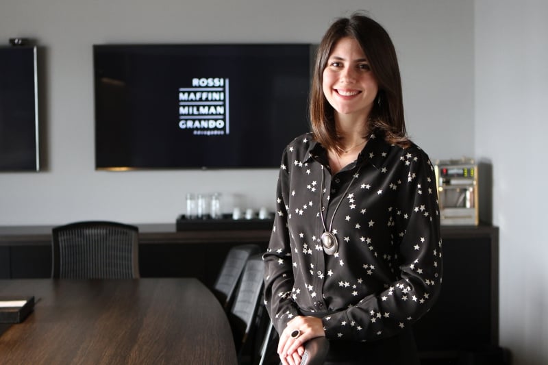 Luiza entende que a lei que define detenção e aplicação de multa precisa ser revista 