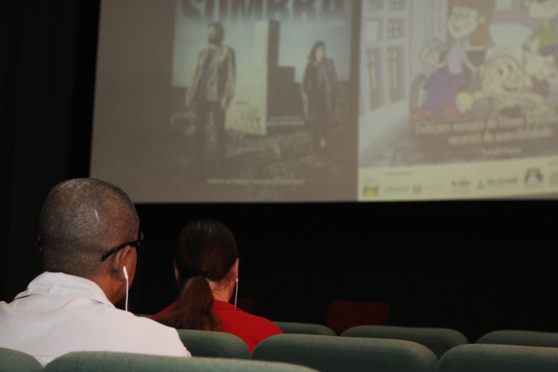 Parte da plateia começa a sair das sombras para participar do processo inclusivo da cultura