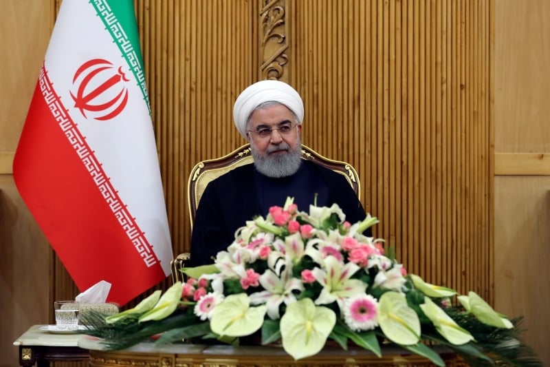 Hassan Rouhani chamou países vizinhos de mercenários apoiados por Washington