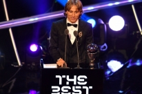 Modric acaba com hegemonia de Messi e Ronaldo e é eleito o melhor do mundo