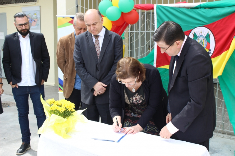 Ordem de início foi assinada ontem pela secretária Maria Helena Sartori 
