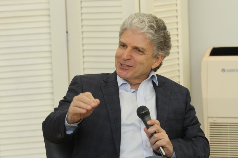 Schwartsmann sugere que população pressione órgãos de vigilância