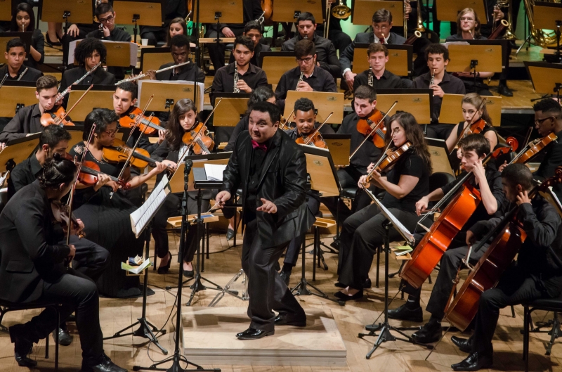 Com a condução do Maestro Arthur Barbosa, Série Concertos Didáticos é apresentado pela Ospa Jovem