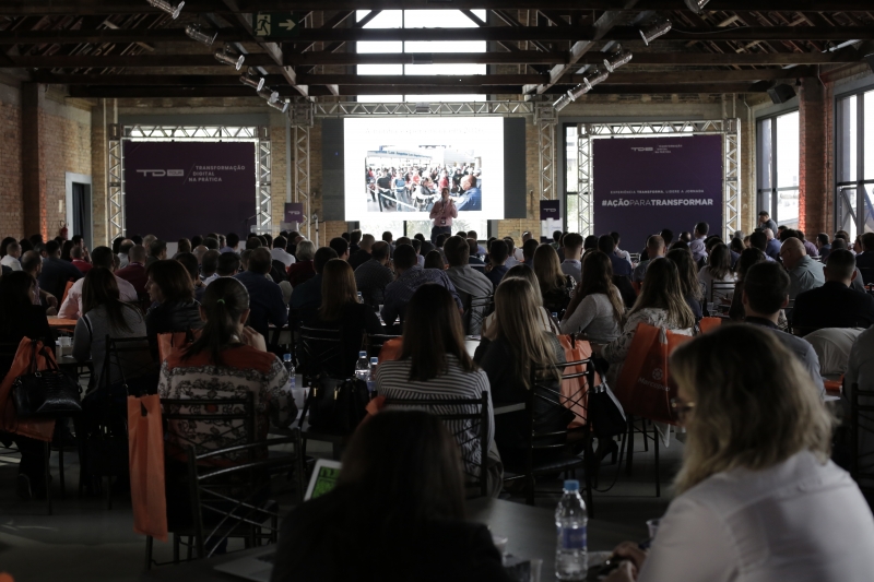 Palestrantes destacaram necessidade de mudar as mentalidades