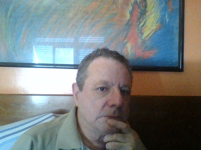 Milman era professor aposentado da Universidade Federal do Rio Grande do Sul