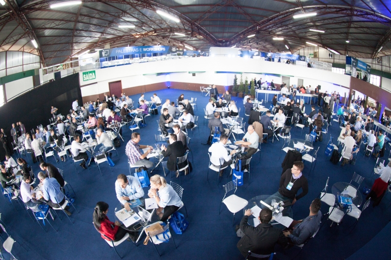 Reuniões aproximam pequenas e grandes empresas