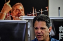 Campanha de Haddad muda agenda para barrar avanço de Bolsonaro no Nordeste
