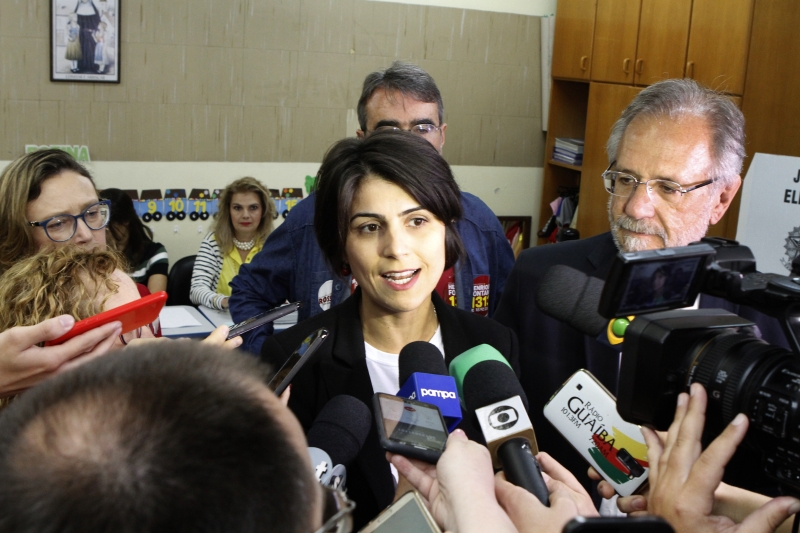 Fiscalização deve ser aprimorada no segundo turno, disse Manuela