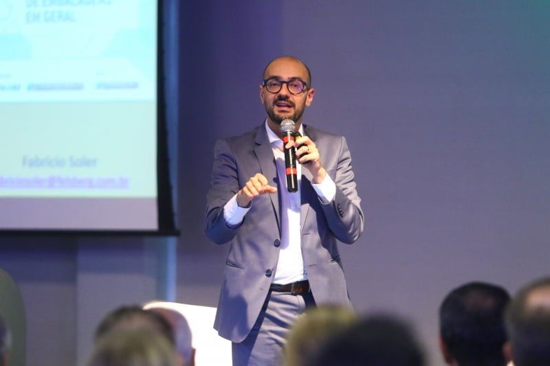 Aplicação da norma significa custos para as companhias, explica Soler