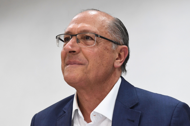 Alckmin entregou uma carta de desfiliação para o diretório municipal da legenda que ajudou a fundar e na qual permaneceu por 33 anos
