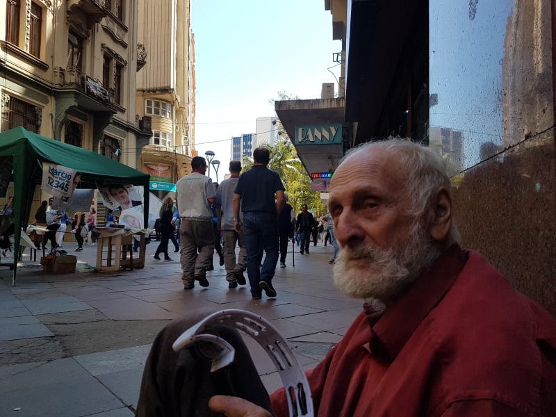 pg3 Artista de rua José - fernando albrecht