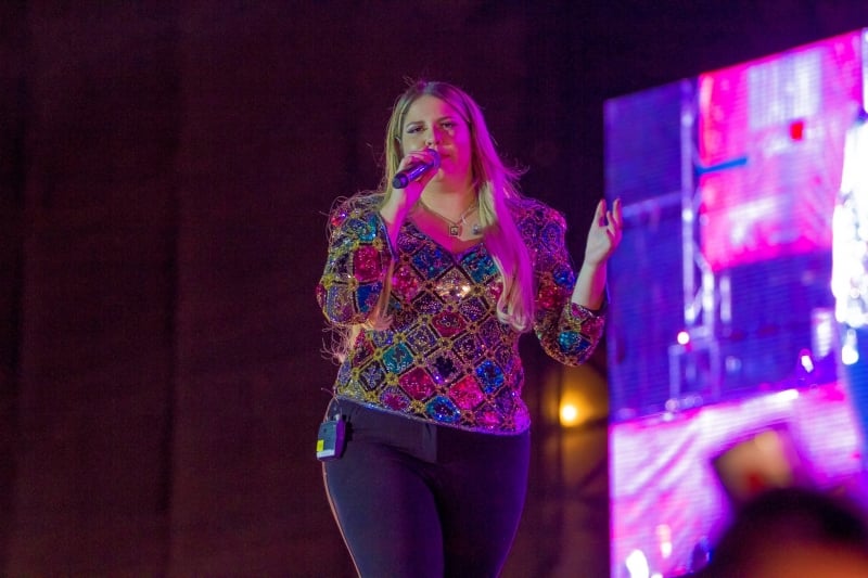 Marília Mendonça e outros nomes famosos do sertanejo fazem parte do casting do selo