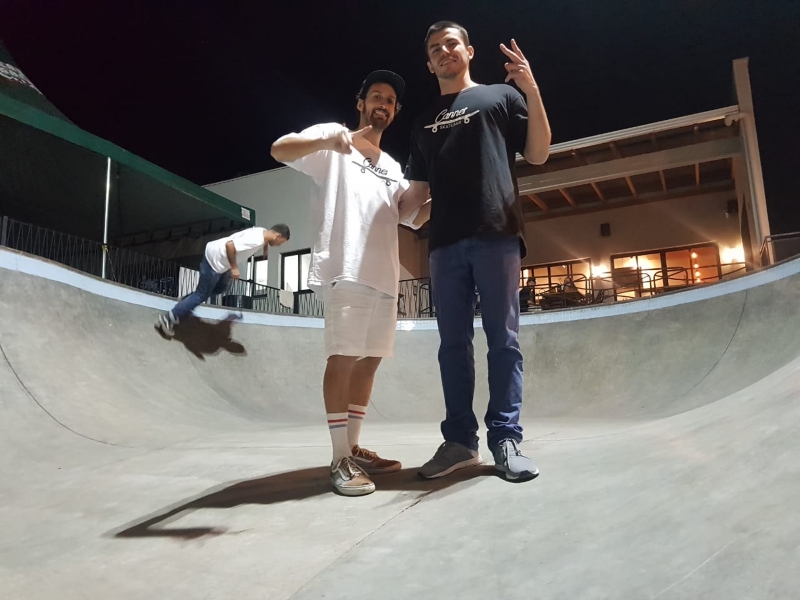 O Cannes Skatebar &eacute; propriedade de Diego L&oacute;pez (&agrave; esquerda) e Gustavo Machado (&agrave; direita)

 Foto: VITOR BRAND&Atilde;O/DIVULGA&Ccedil;&Atilde;O/JC