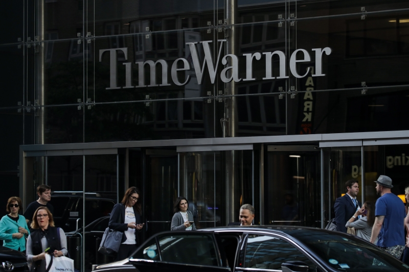Donald Trump quer a aprovação da compra da Time Warner pela gigante AT&T no Brasil