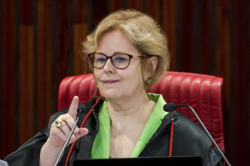 Com o voto de Rosa Weber, placar do julgamento está em 3 votos a 2 a favor da competência da Justiça Federal