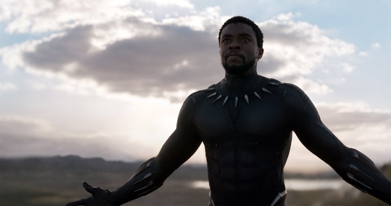 Em Pantera Negra, Chadwick Boseman interpreta T'Challa