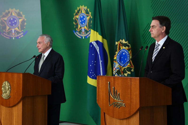 Jair Bolsonaro não descartou procurar Temer mesmo após a posse