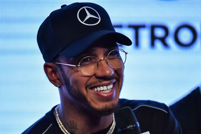 Lewis Hamilton durante a coletiva de imprensa em São Paulo