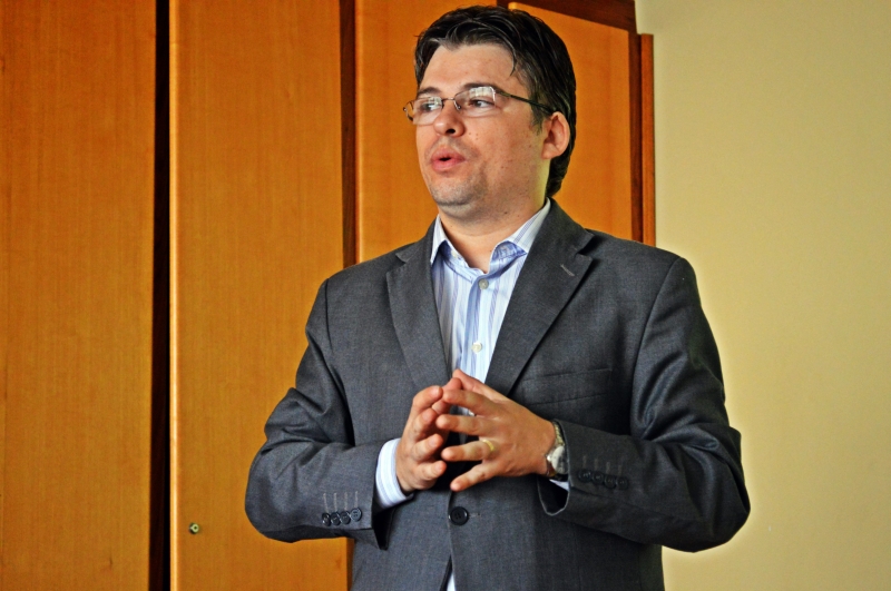 Segundo Denílson Alencastro, governo encaminha um ajuste fiscal