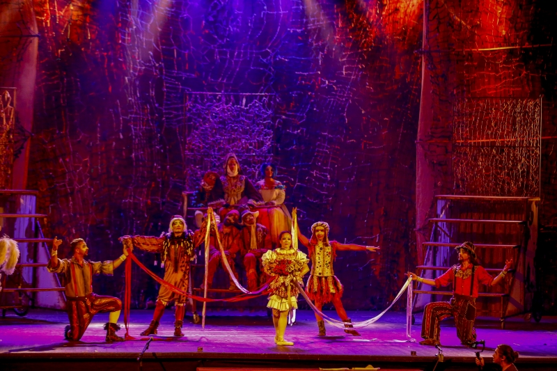 Espetáculo Cirquin, do Tholl, é uma das atrações de festival