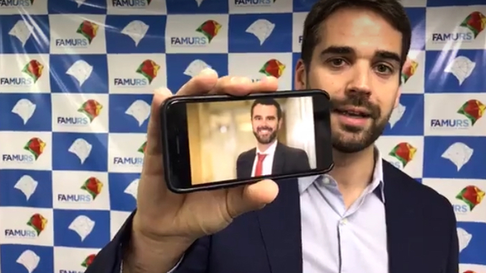 Leite anunciou o nome em transmissão ao vivo pelo Facebook e mostrou foto de Cardoso