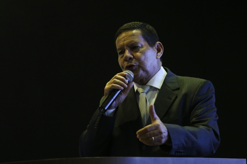 Vice-presidente da República, Hamilton Mourão, acredita que ministro Marco Aurélio tomou a decisão "que julgou mais coerente"  