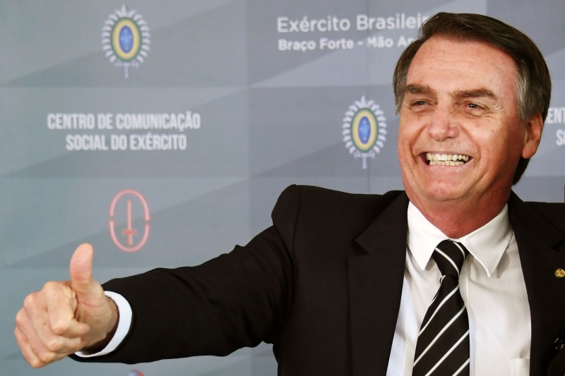 Bolsonaro chega ao posto máximo do País após 22 anos de hegemonia do PSDB e do PT