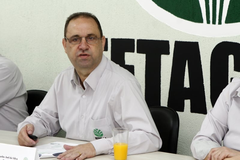 Silva lembra que a atividade requer dedicação total, sete dias por semana