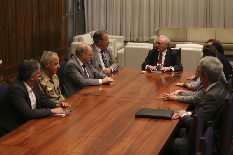 A decisão do presidente foi anunciada em reunião com ministros no Palácio da Alvorada