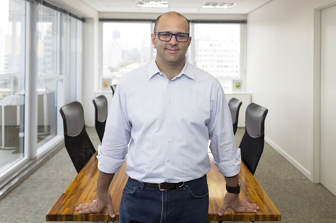 Paulo Kulikovsky é CEO da Acesso