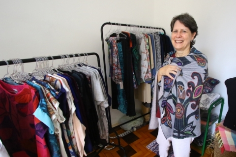 Ana Rowe, propriet�ria da marca Ana Rowe Vista Arte 