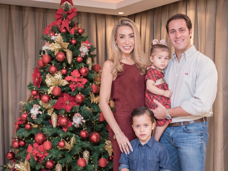 Christina Gadret Jardim e Marcos Vasconcelos Jardim com os filhos Felipe e Martina Gadret Jardim