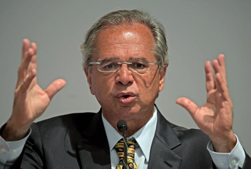 Resultado de imagem para paulo guedes posse