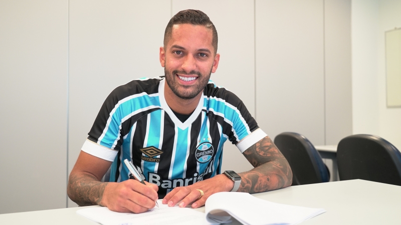 Rômulo Borges Monteiro assina com Grêmio