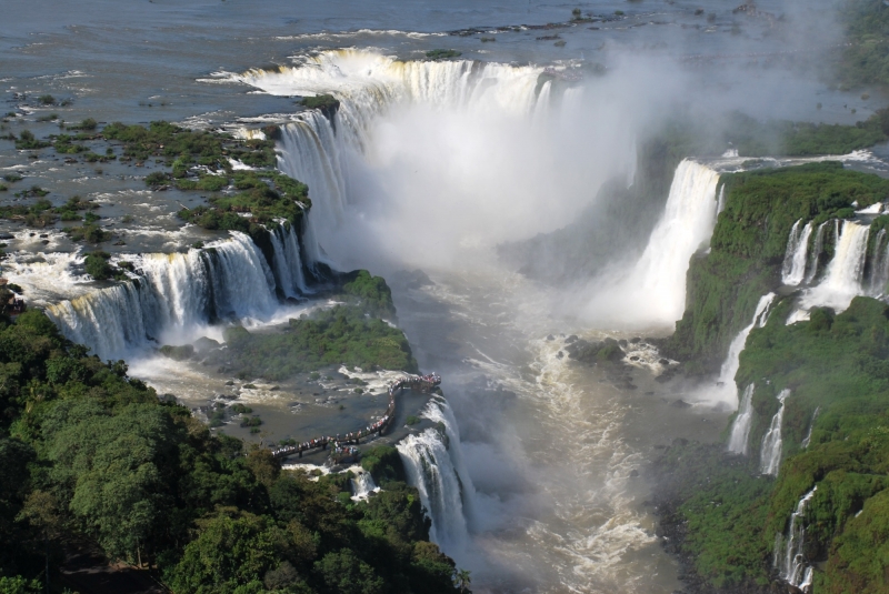 Foz do Iguaçu teve aumento de 6% nos visitantes recebidos em 2018