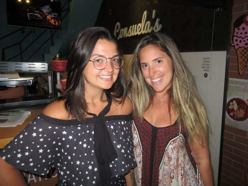 Giovanna Scarpelini e Bibiana Loureiro na Consuela's