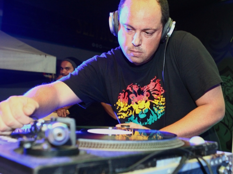 DJ Guno Santos participa do projeto Terças Inside 