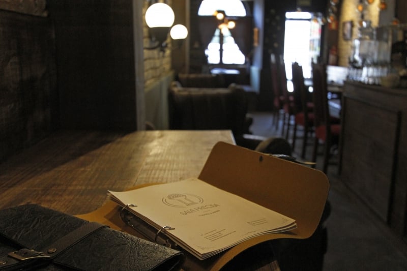 Entrevista com os sócios do Café Sala Precisa, café temático do Harry Potter. Foto: LUIZA PRADO/JC