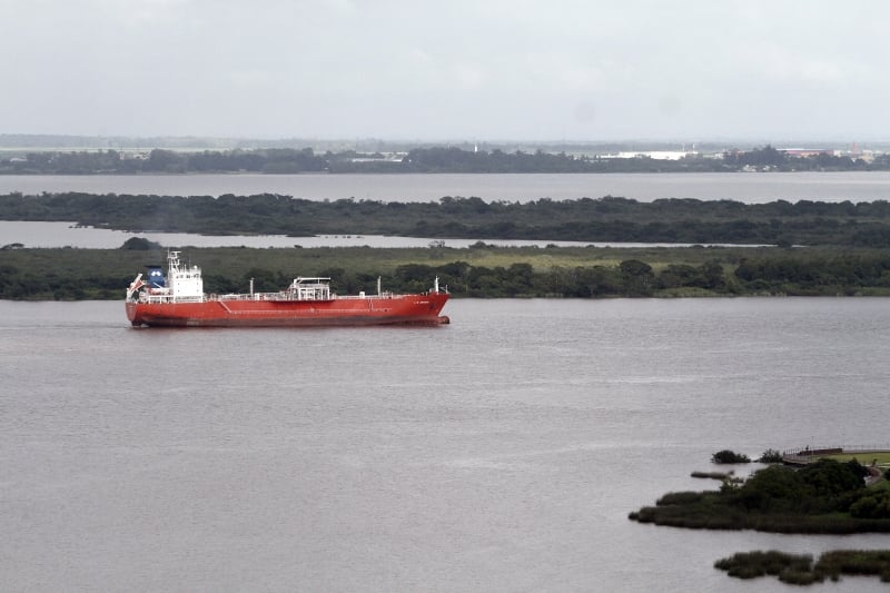 Maior parte dos navios opera na navegação interior Maior parte dos navios opera na navegação interior