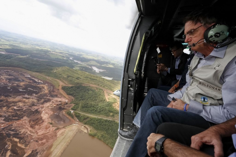 Após visita à área atingida, o presidente deixou Minas Gerais sem falar com jornalistas