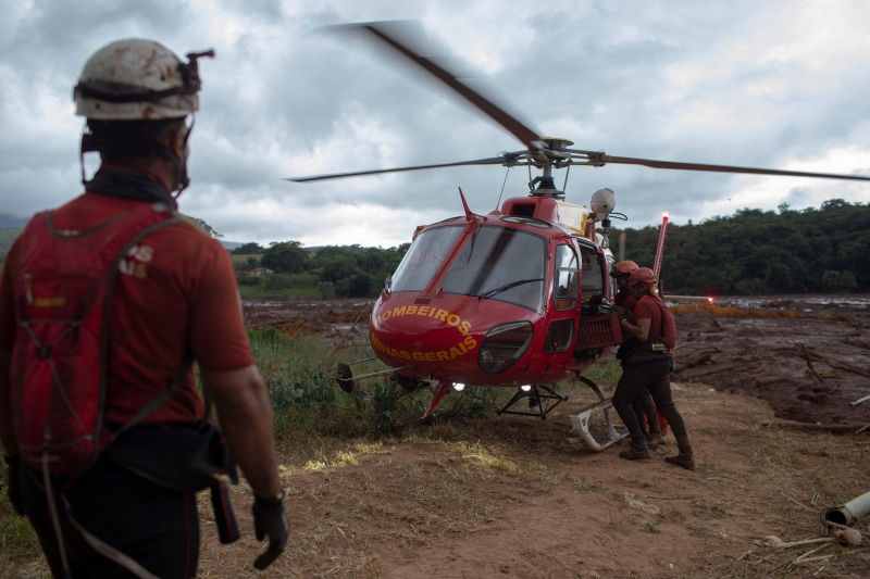 Bombeiros que participaram do resgate em Brumadinho serão enviados para Moçambique