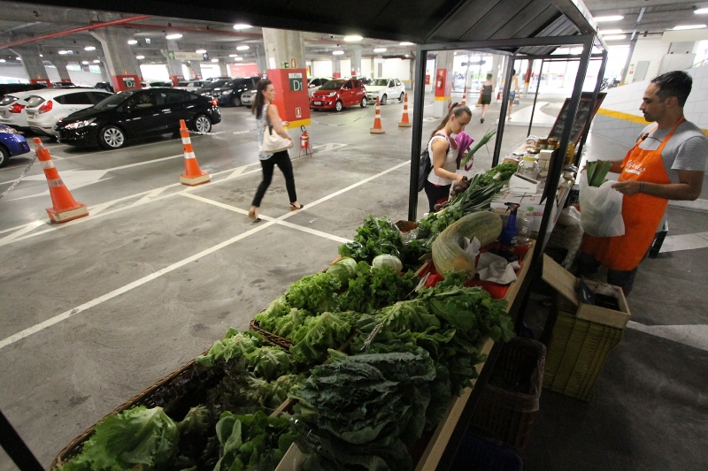 Área onde ocorre a Feira de Orgânicos do Praia de Belas terá festival com restaurantes