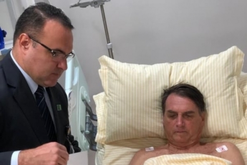 Presidente segue internado após cirurgia para retirada de bolsa de colostomia