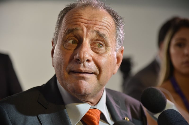 Carlos Manato