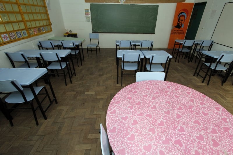 Salas de aula permanecerão vazias até pelo menos a primeira quinzena de julho
